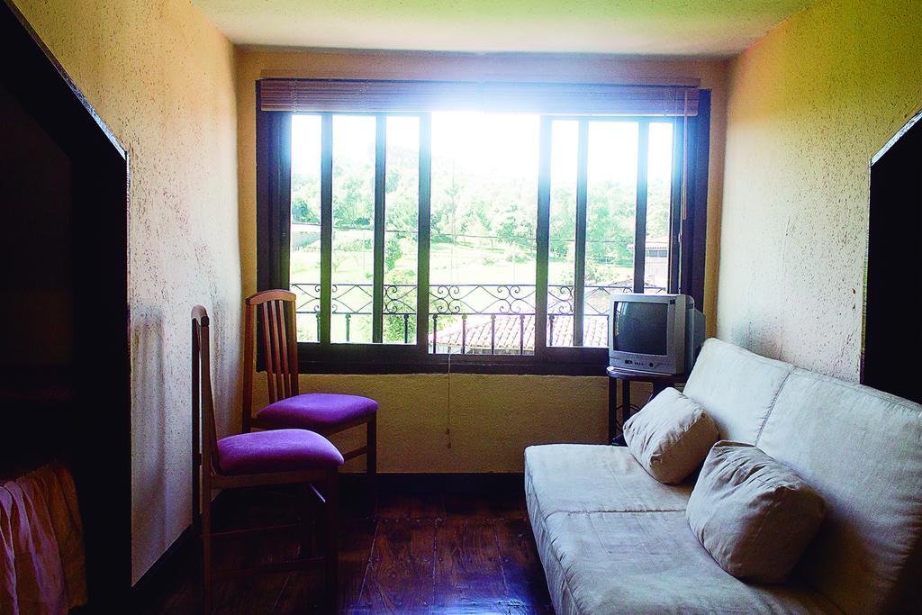 La Casona De Faedo Pension Hotell Eksteriør bilde